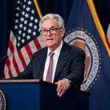 Fed: Lãi suất có thể giảm còn 2,9%; lạm phát về mức 2% vào năm 2026