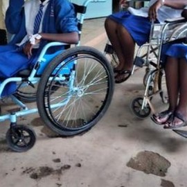 Kenya: Gần 100 nữ sinh bất ngờ bị tê, liệt chân không rõ nguyên nhân
